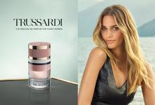 Новий Trussardi  Eau de Parfum - аромат сучасних жіночих цінностей.