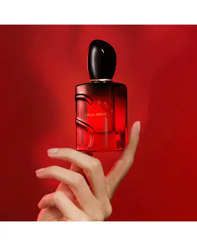 Giorgio Armani Si Passione Intense Eau de Parfum Refillable фото 1