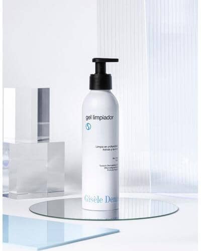 Gisele Denis Cleansing gel фото 1