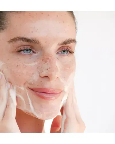 Kool Beauty Perfect Cleansing Foam фото 1