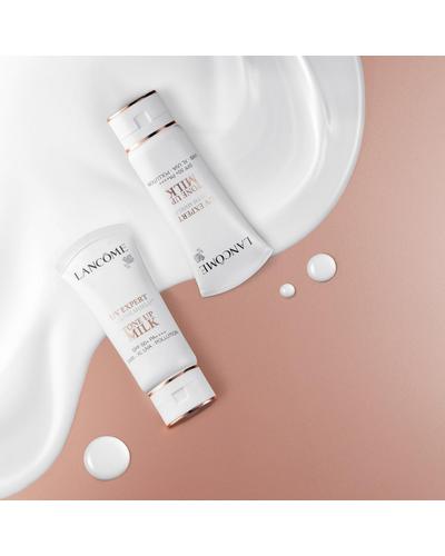 Lancome UV Expert Tone Up Milk SPF 50 PA+++ фото 2