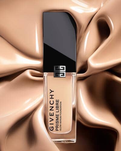 Givenchy Prisme Libre Glow Serum Foundation фото 3