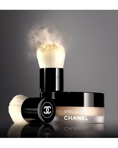 CHANEL Vitalumiere Loose Powder Foundation фото 3