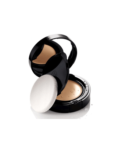 CHANEL Vitalumiere Aqua Compact SPF15 главное фото